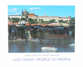 Lidé lidem